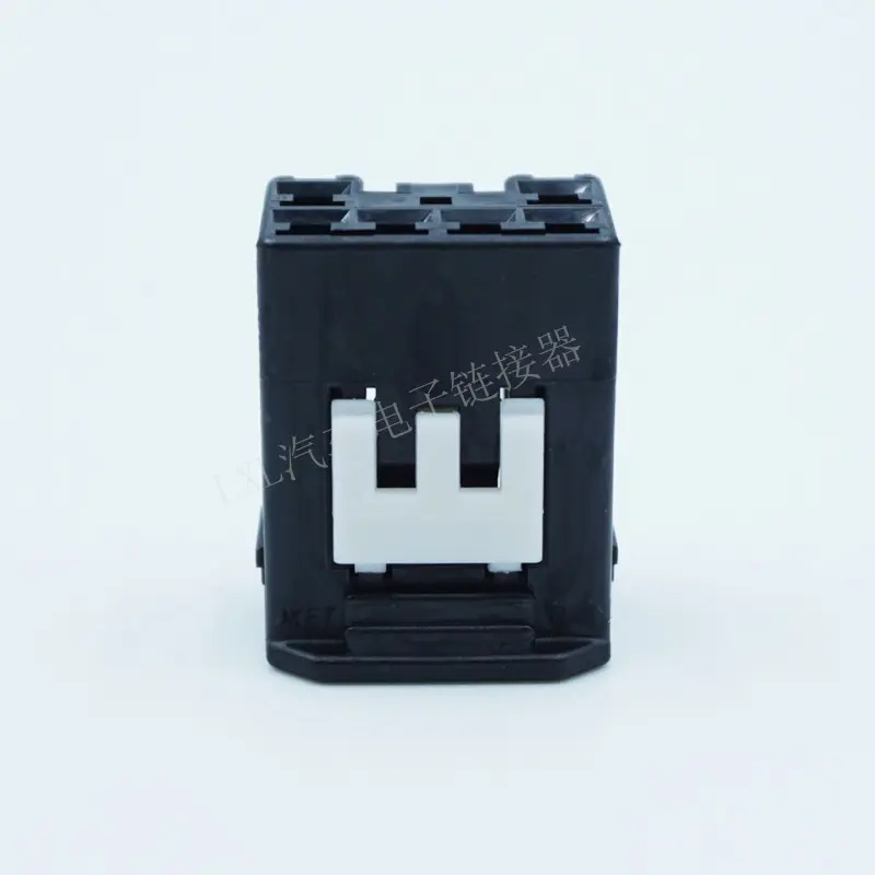 MG651044-5