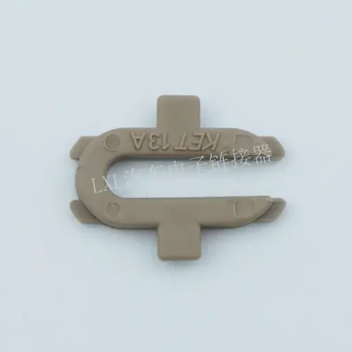 MG630326-7